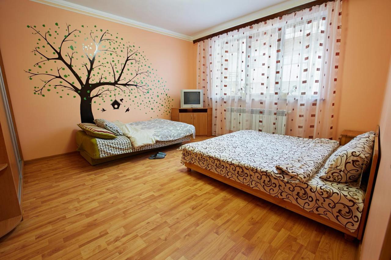Babylon Apartmens On Zhukova Apartamento Rivne Quarto foto
